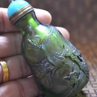 Rare Ancient Chinese Peking monochrome Carved Glass Snuff Bottle 18th 