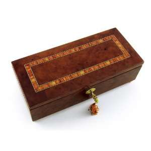   Classic Style Music Jewelry Box with Lock and Key: Kitchen & Dining