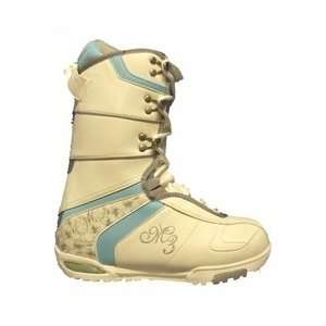  M3 Cosmo Snowboard Boots White Blue Womens 10 Sports 